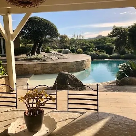 וילה Valentine By Intendance Excellency פורטו-וישיו