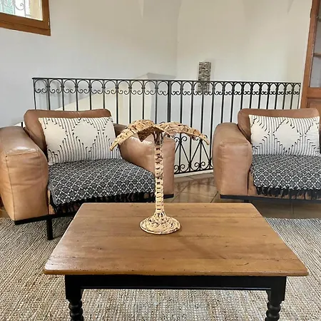 וילה Valentine By Intendance Excellency פורטו-וישיו